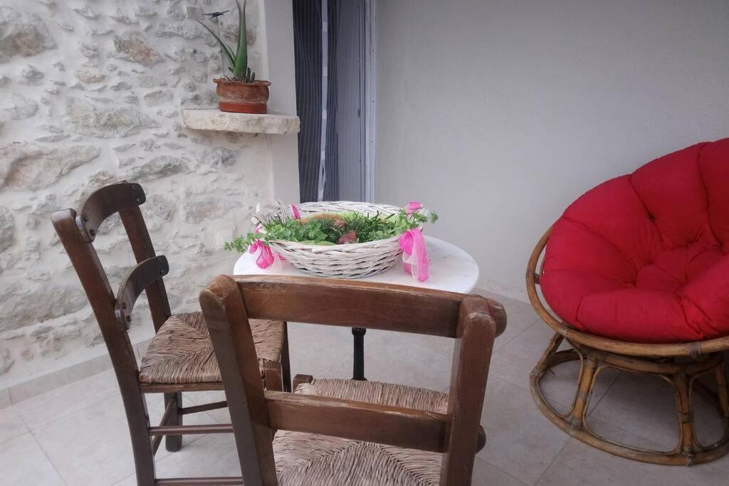 Eirini'S Traditional House Lísztarosz Kültér fotó
